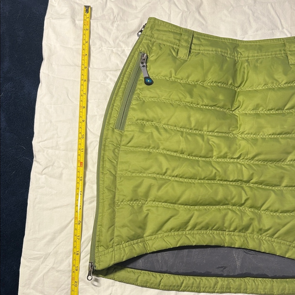 Women’s XS Skhoop of Scandinavia Duck down filled green snow skirt - Picture 11 of 12